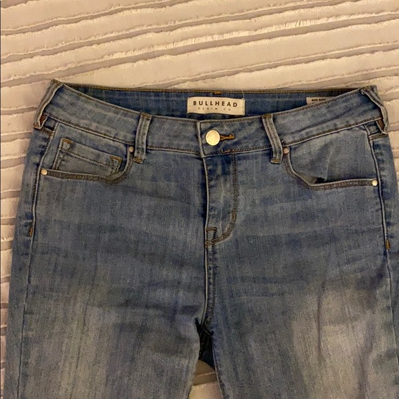 Bullhead Denim Co Jeans - Picture 2 of 3
